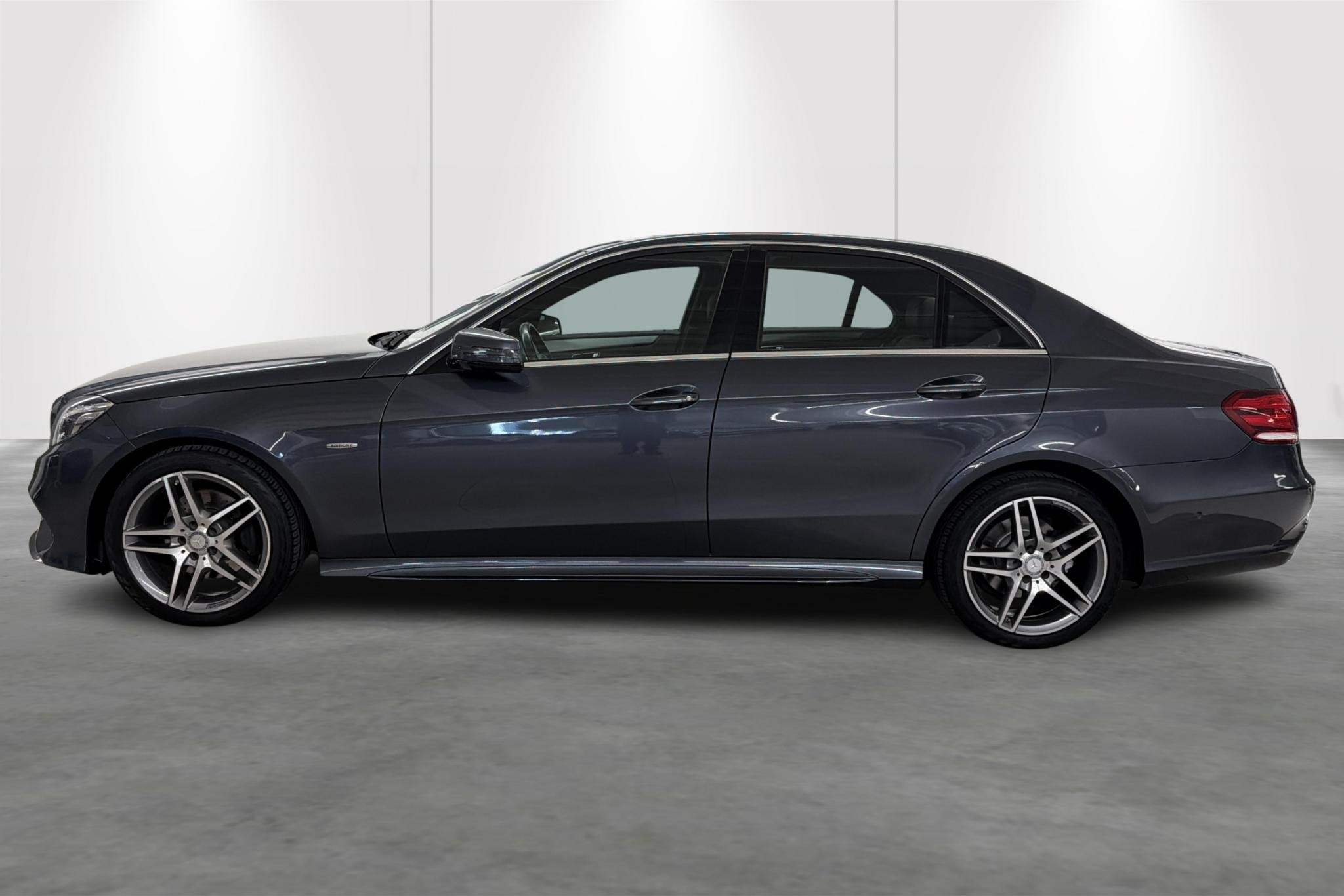 Mercedes-Benz E-Klasse 200 BlueTEC (automatique), 100 kW, Achat, Tissu, 4 cylindres