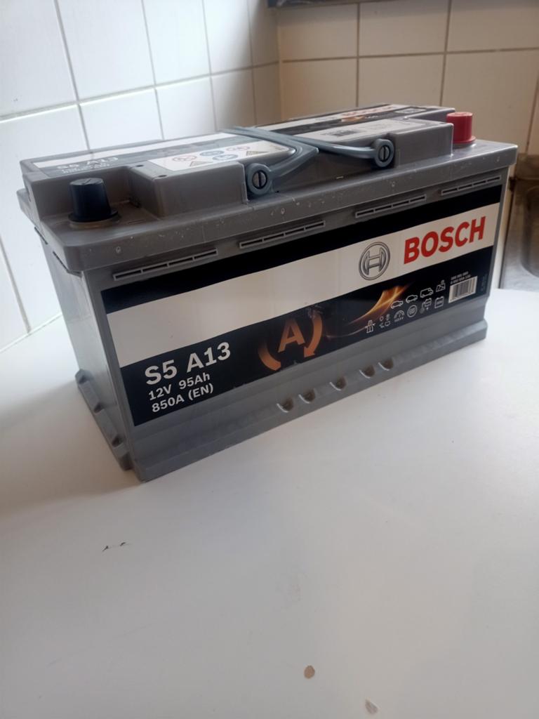 Bosch Auto baterrij 95 Ah nieuw  start stop, Autos : Pièces & Accessoires, Enlèvement