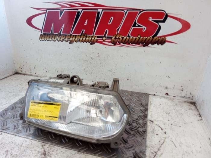 Phare droit d'un Alfa Romeo 145/146, -, -, 3 mois de garantie, Utilisé