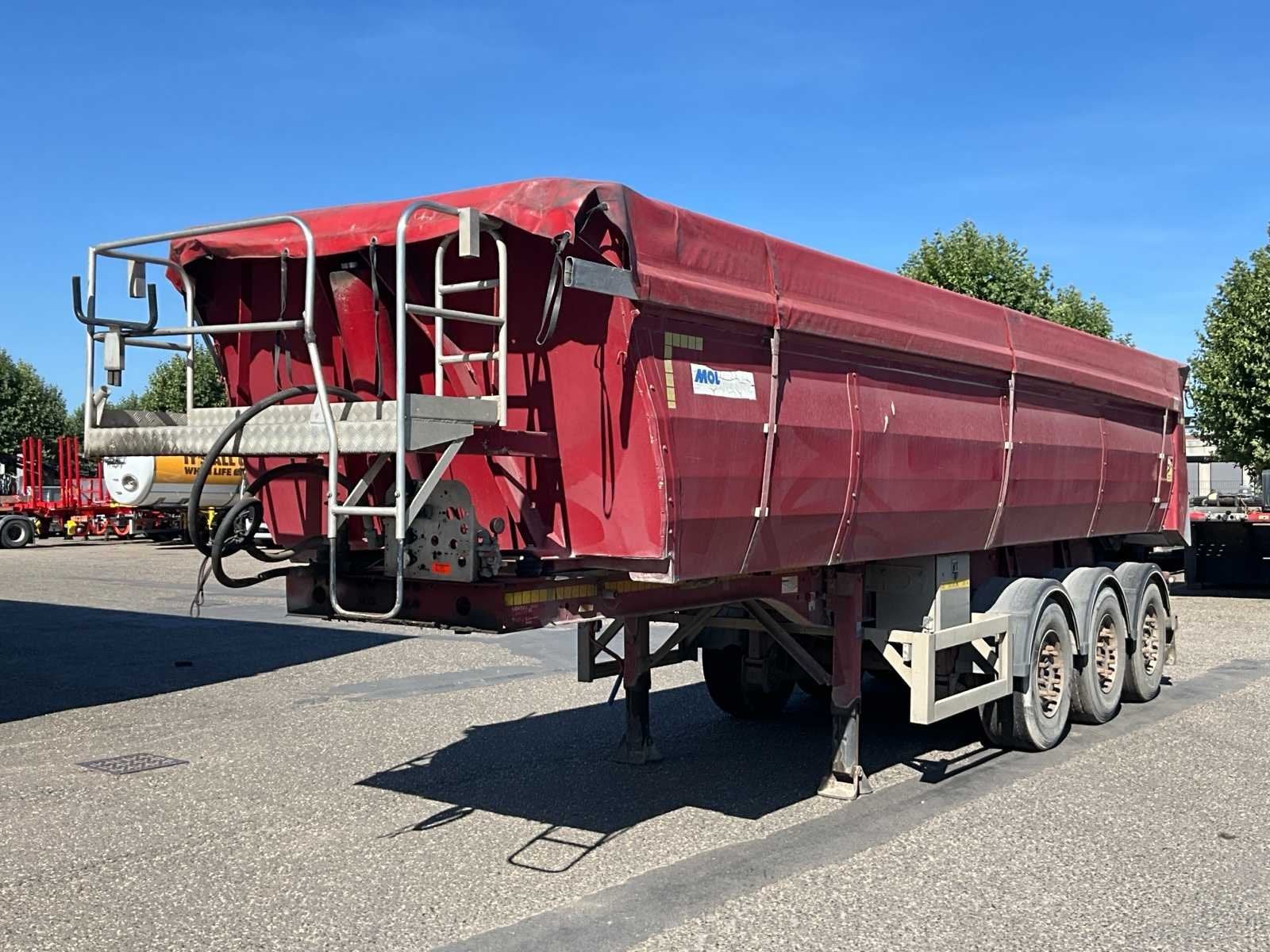 Mol Kipper 2011, Achat, Entreprise, Autres carburants, Remorques et Semi-remorques