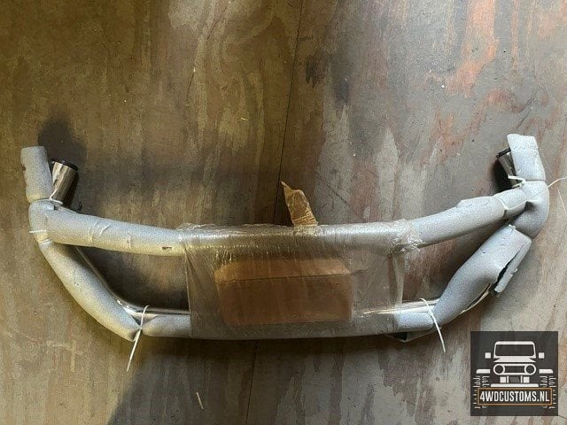 rvs bullbar voor mitsubishi outlander 2010 tm 2018 €140, Enlèvement, -, -, -