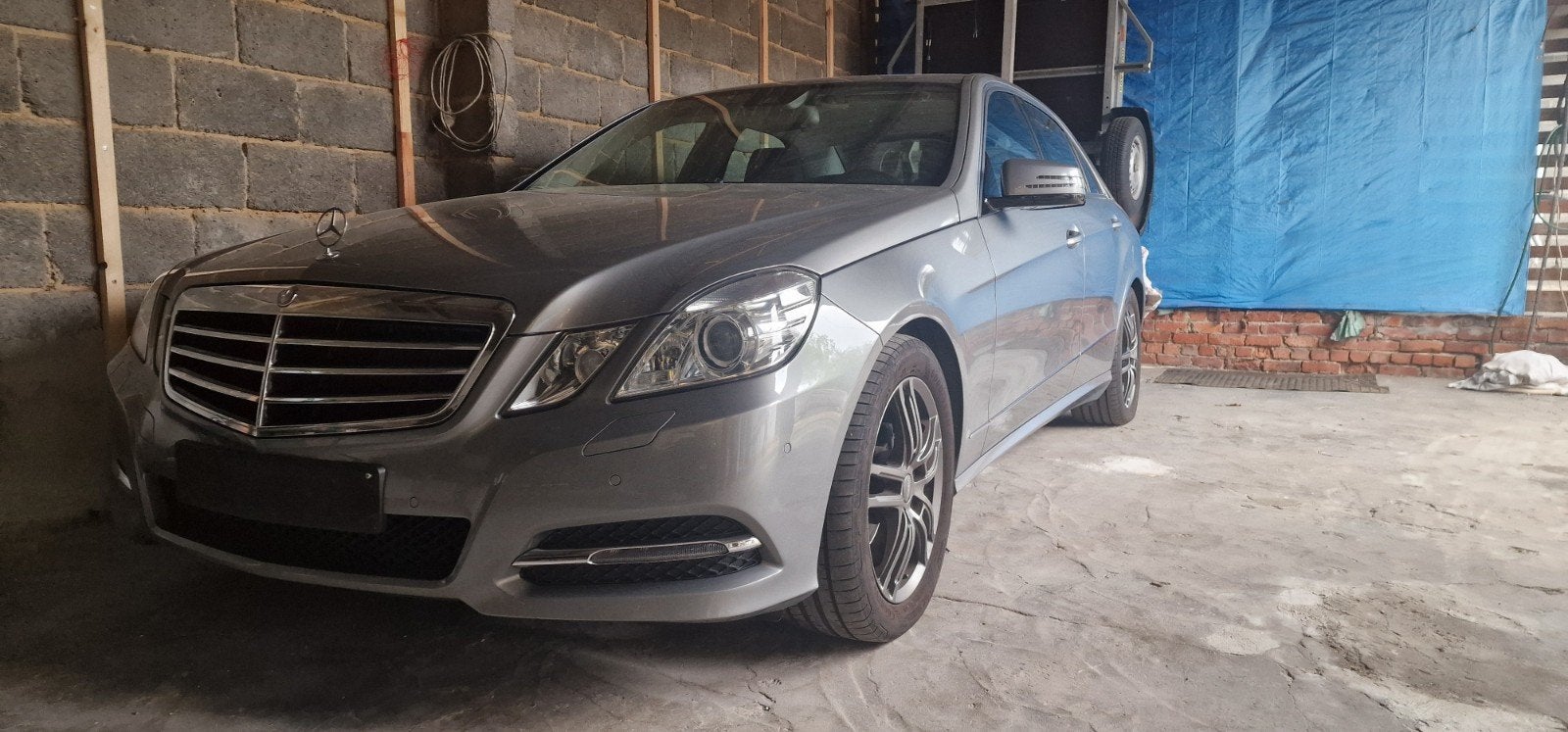 mercedes E200, Euro 5, Achterwielaandrijving, 4 cilinders, Leder