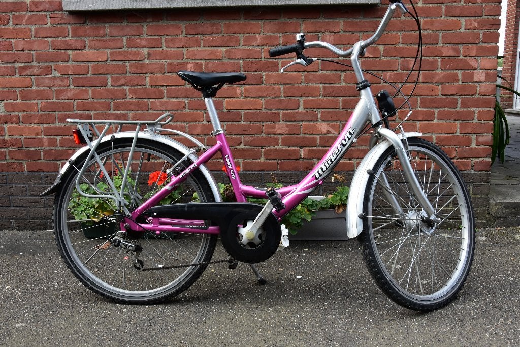 Meisjesfiets Minerva tot maximum 11-12 jaar, Ophalen, Velgrem, Minerva, Handrem