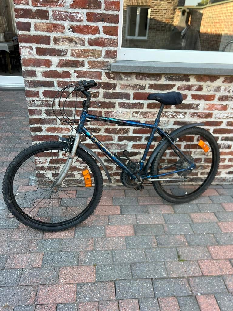 Vends velo VTT 18 vitesses, Enlèvement ou Envoi, Comme neuf, Vitesses