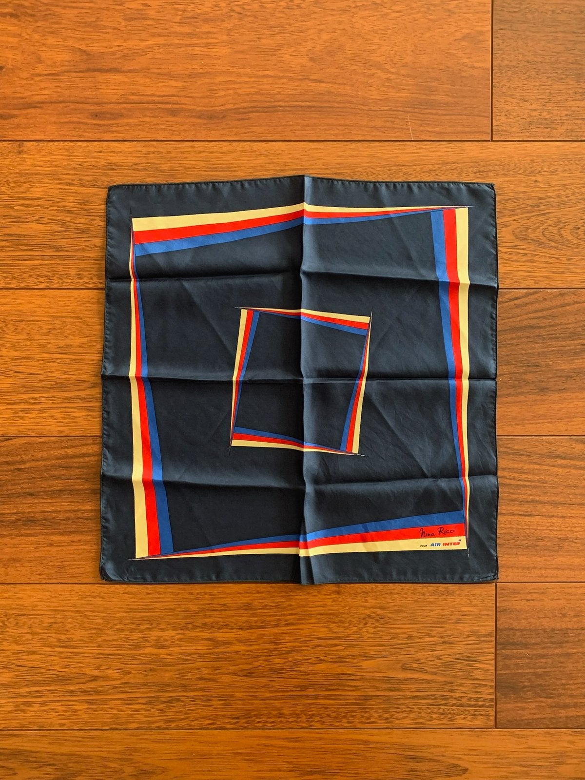 Foulard Vintage NINA RICCI pour AIR INTER en Soie, Enlèvement ou Envoi, Comme neuf