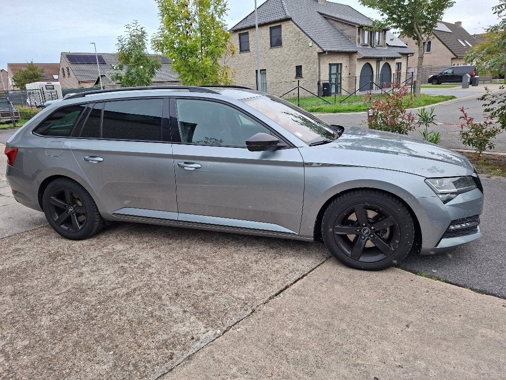 Skoda Superb Combi lichte Vracht, Auto's, 4 cilinders, 5 deurs, Particulier, Te koop