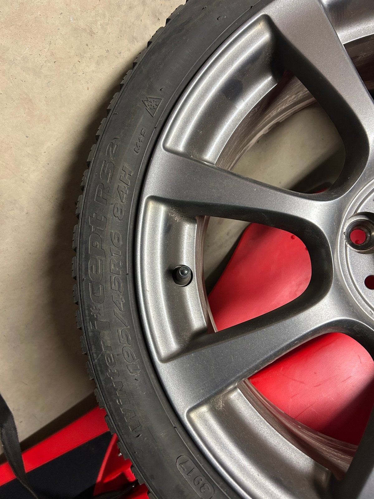 Jantes abarth 16 pouces. Fiat 500, Enlèvement, 16 pouces, Pneus hiver, Pneu(s)