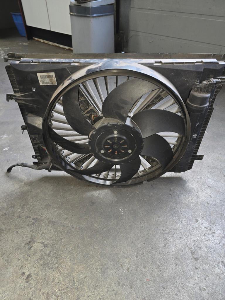 Ventilator motorkoeling Mercedes C W204 2.2 cdi, Ophalen of Verzenden