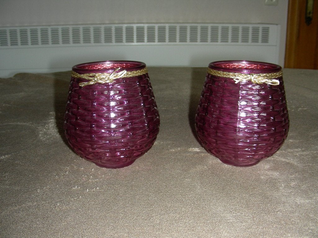 2 roze-aubergine kleurige theelichthouders, H=10 cm, Overige materialen, Overige kleuren, Ophalen of Verzenden, Zo goed als nieuw