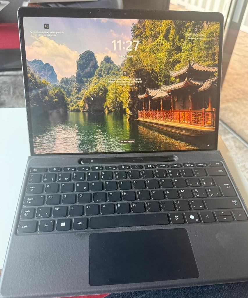 Surface Pro 11 Snapdragon X Elite ZWART 512 GB 16 GB, Computers en Software, Ophalen, Zo goed als nieuw