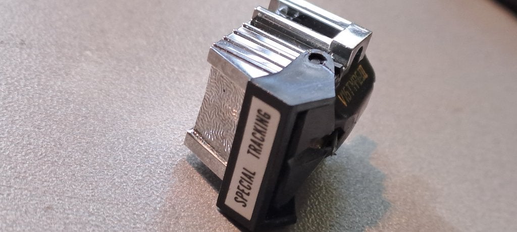 Shure V15 MKIII element met nieuwe nude elliptical naald, Ophalen of Verzenden, Zo goed als nieuw, Platenspeler-onderdeel, Dual