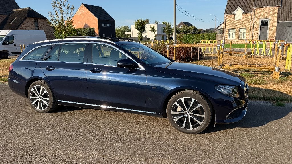 Mercedes E300 Le PANODAK HYBRIDE, Autos, Cuir, Achat, 143 kW, Euro 6