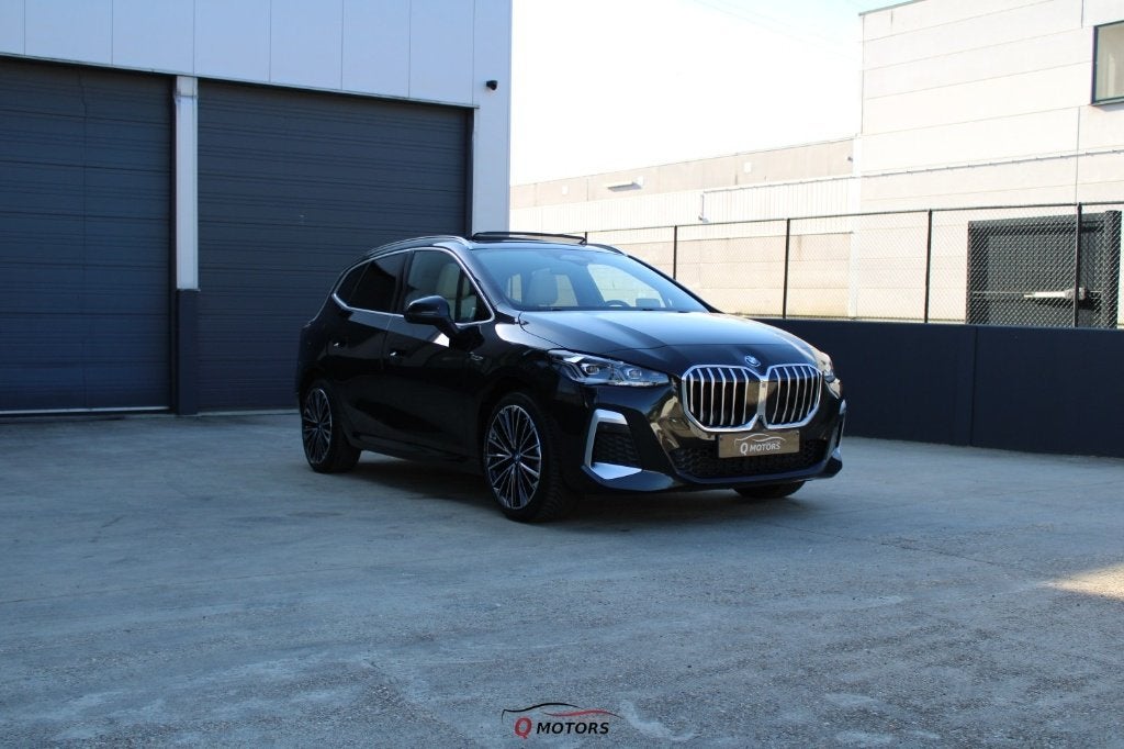 BMW 230 Active Tourer PHEV/MEGA VOL/PANO/LED/360/ACC/, Auto's, Automaat, Monovolume, Beige, 16 g/km