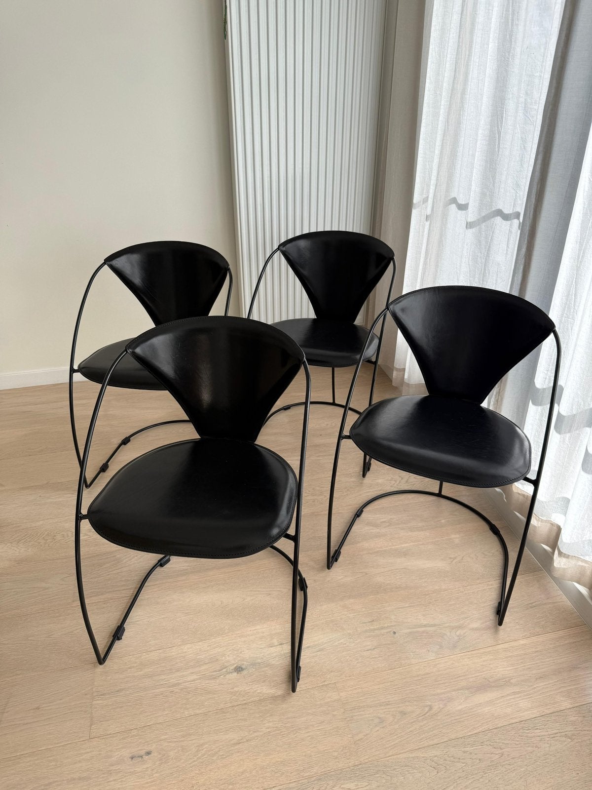 4 x Arrben Italy chairs (design stoel), Maison & Meubles, Chaises, Enlèvement, Comme neuf, Noir, Cuir