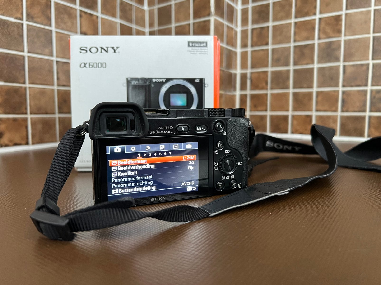 Sony Alpha 6000 body, TV, Hi-fi & Vidéo, Appareils photo numériques, Comme neuf, Enlèvement, Appareil photo hybride, Sony