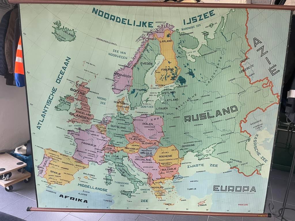 Schoolkaart Europa, Antiek en Kunst, Antiek | Schoolplaten, Ophalen, Aardrijkskunde