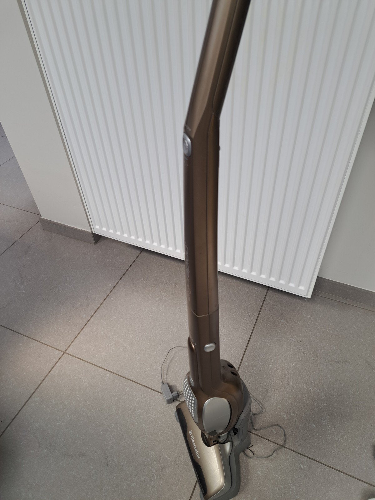 Steelstofzuiger + kruimeldief, Electroménager, Aspirateurs, Enlèvement, Aspirateur de table