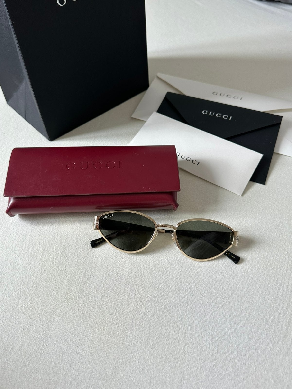 Gucci zonnebril met geometrisch montuur, Ophalen, Zo goed als nieuw, Bril