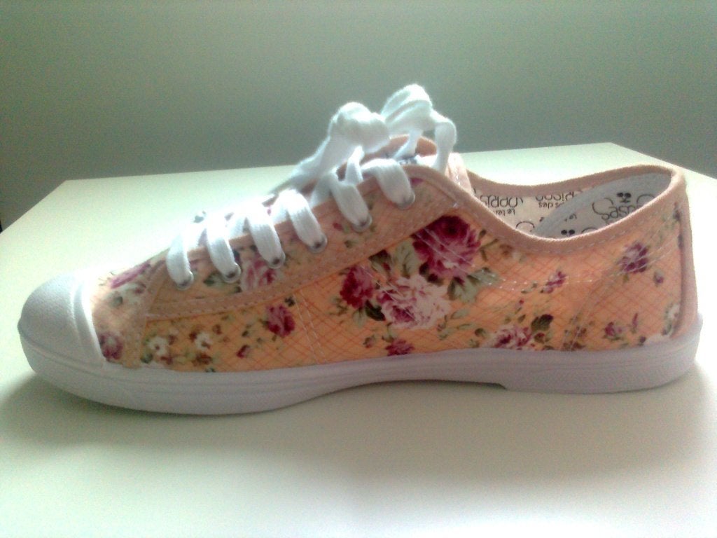 Basket Le Temps des Cerises « Floral » 40, Neuf, Sneakers et Baskets, Le temps des cerises, Envoi