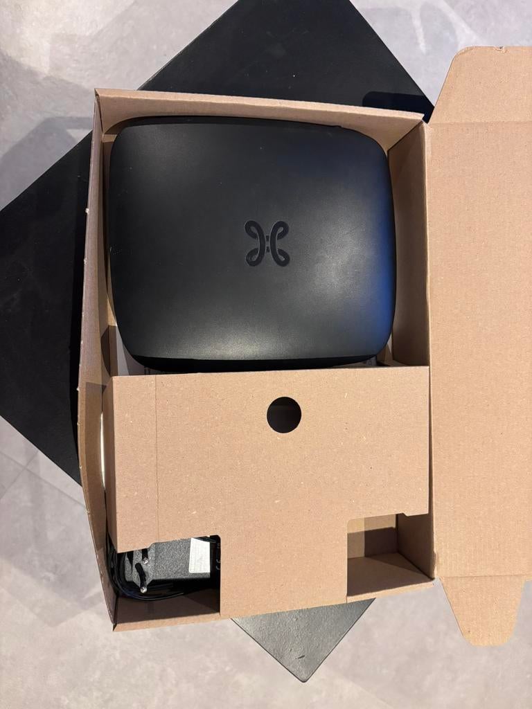 Decodeur Proximus v6 complet et en tres bln etat, Enlèvement, Comme neuf