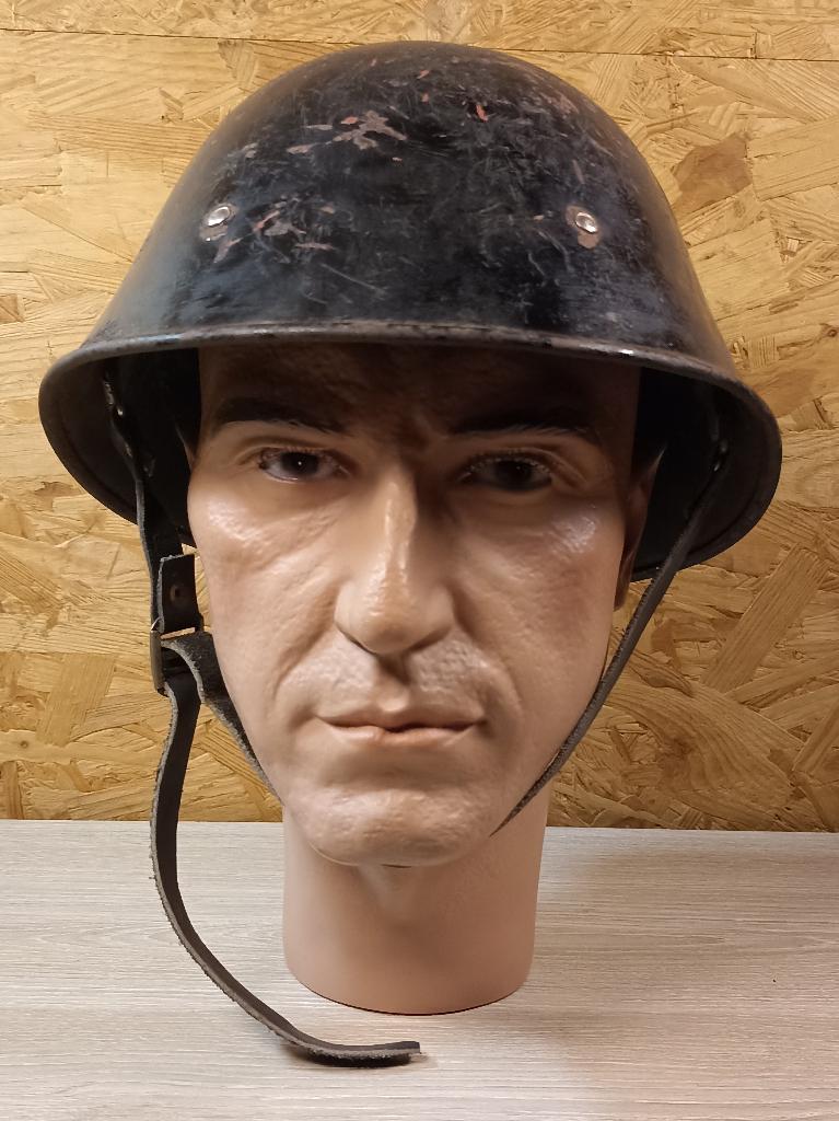 Casque Néerlandais M34 avec jugulaire ww2, Collections, Envoi, Armée de terre, Casque ou Béret