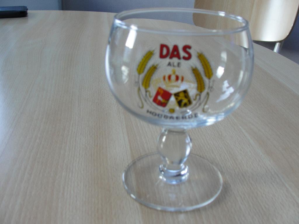 Ancien verre à bière sur pied « Hougaerde Das Ale » 25cl., Enlèvement ou Envoi, Comme neuf, Verre ou Verres, Autres marques