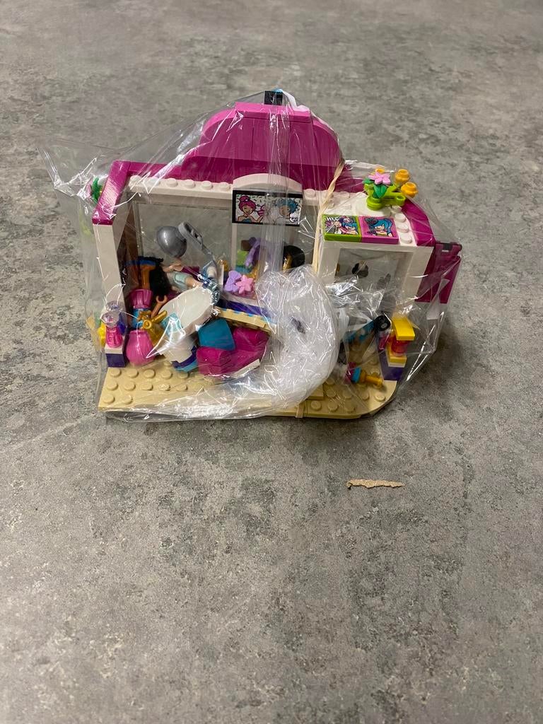 Lego friends kapsalon . Prima staat, nooit mee gespeeld., Kinderen en Baby's, Ophalen of Verzenden, Nieuw, Lego