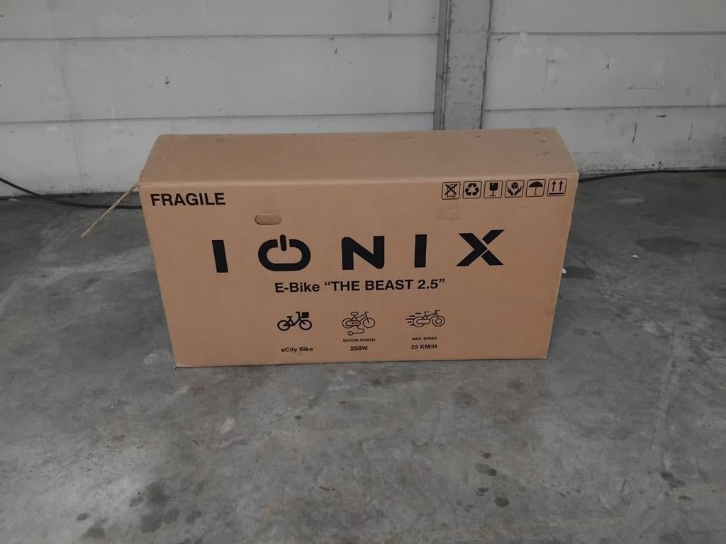 35 Kartonnen dozen bruikbaar voor frame van fatbike, Doe-het-zelf en Bouw, Kratten en Dozen, Ophalen, Zo goed als nieuw