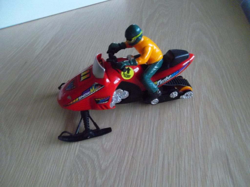 jet ski, Enlèvement ou Envoi, Comme neuf
