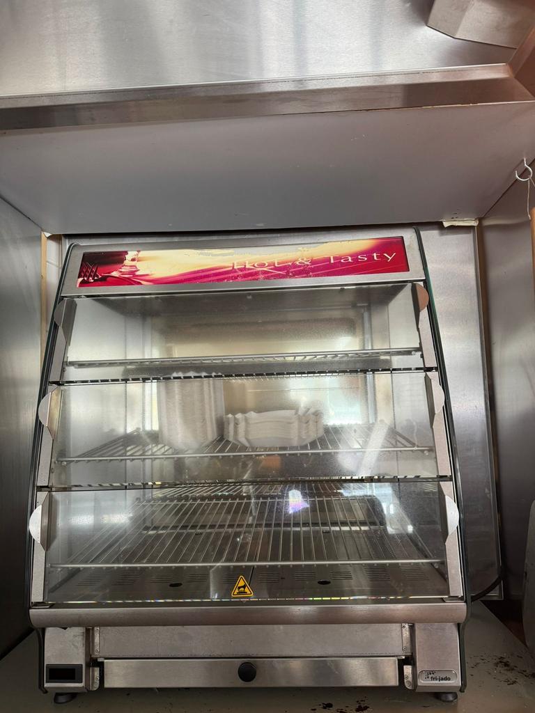 Warmhoud vitrine fri-jado, Ophalen