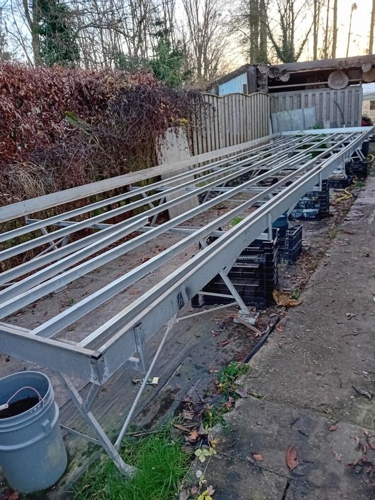 Planten tafel, Ophalen