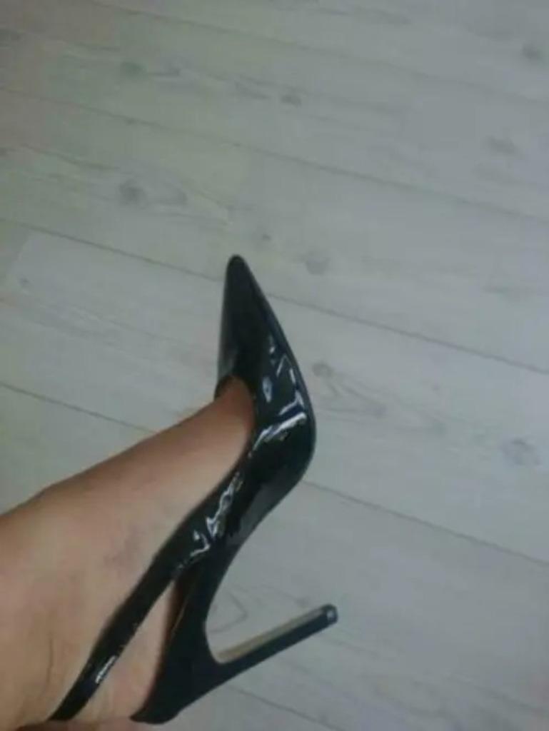Livraison gratuite nouveaux talons de soirée vernis noirs ta, Neuf, Chaussures à haut talons, Noir, Envoi