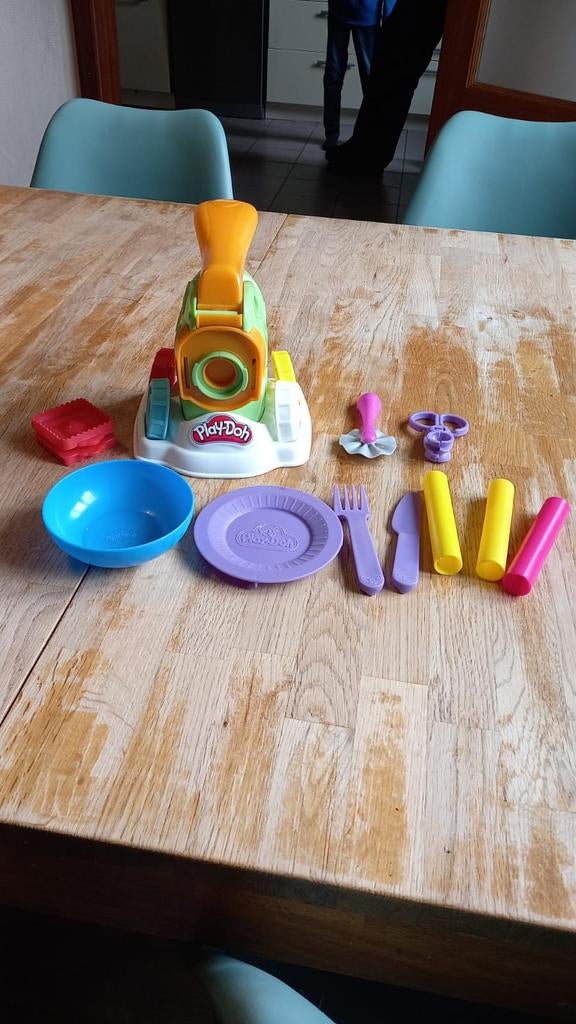 Fabrique à pâte Play-Doh, Enlèvement