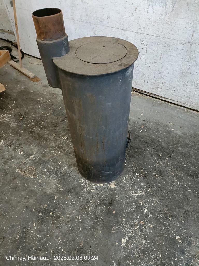 Poêle d'atelier, Enlèvement