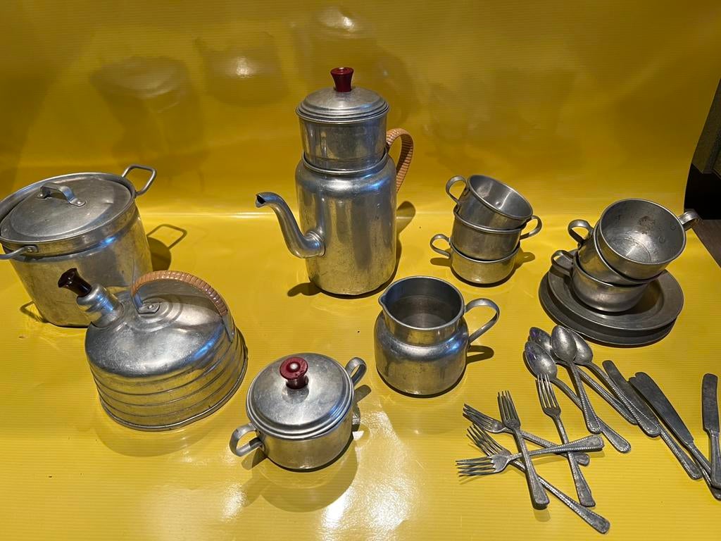 Pot en koffie speelgoed setje, Antiek en Kunst, Antiek | Speelgoed, Ophalen of Verzenden