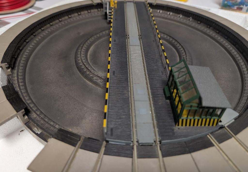 Plateau tournant électrique Fleischmann 6152C, échelle H0, Enlèvement ou Envoi, Fleischmann, Rails, Comme neuf