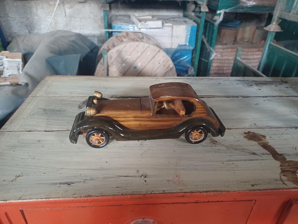 2025/032 voiture miniature en bois, Enlèvement ou Envoi, Utilisé