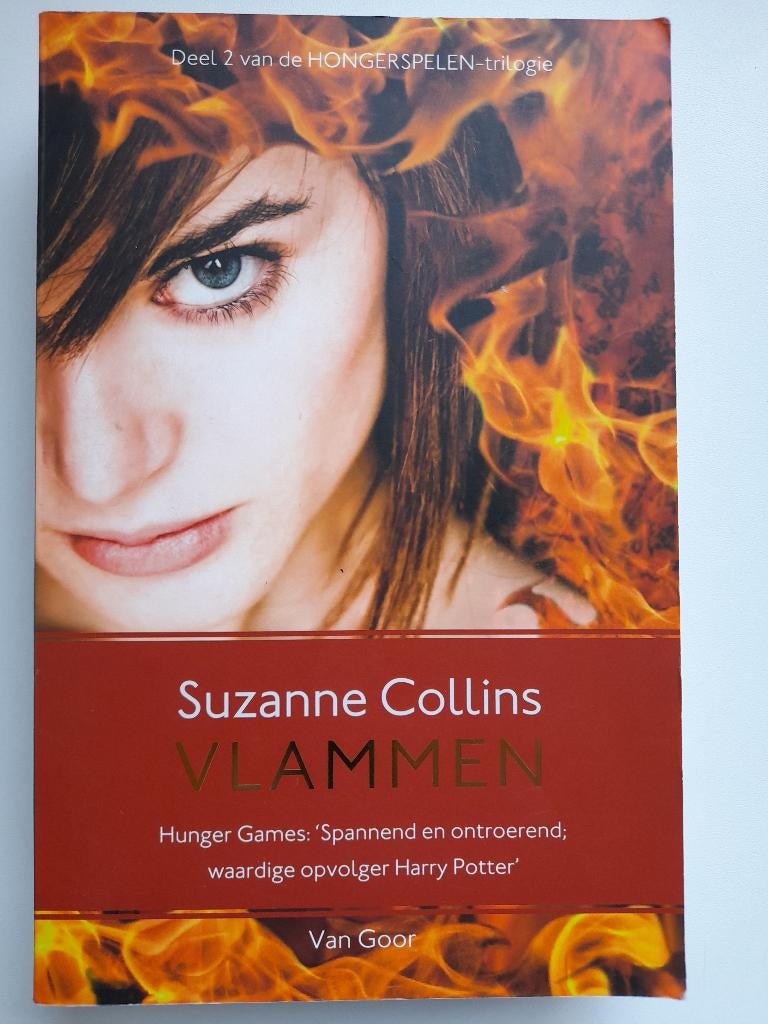 Vlammen.  Suzanne Collins, Ophalen of Verzenden