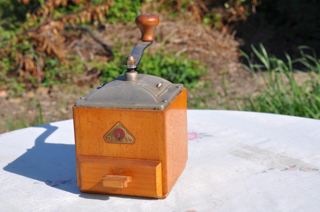 §  moulin a café bois et metal deve, Enlèvement ou Envoi