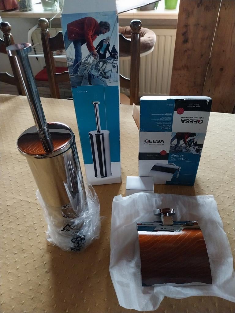 Kwaliteits wc borstel en papier houder in gepolijste inox., Ophalen, Nieuw, Overige kleuren, Overige typen