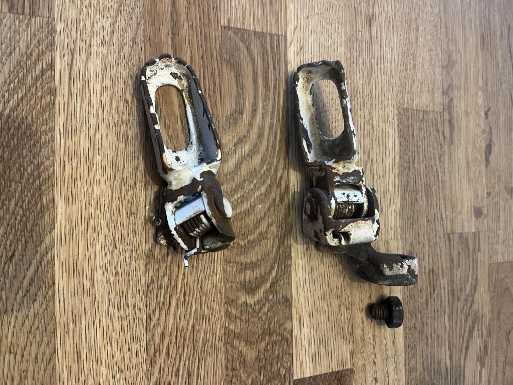YAMAHA YZ 80 / Paire de reposes pieds, Motos, Enlèvement