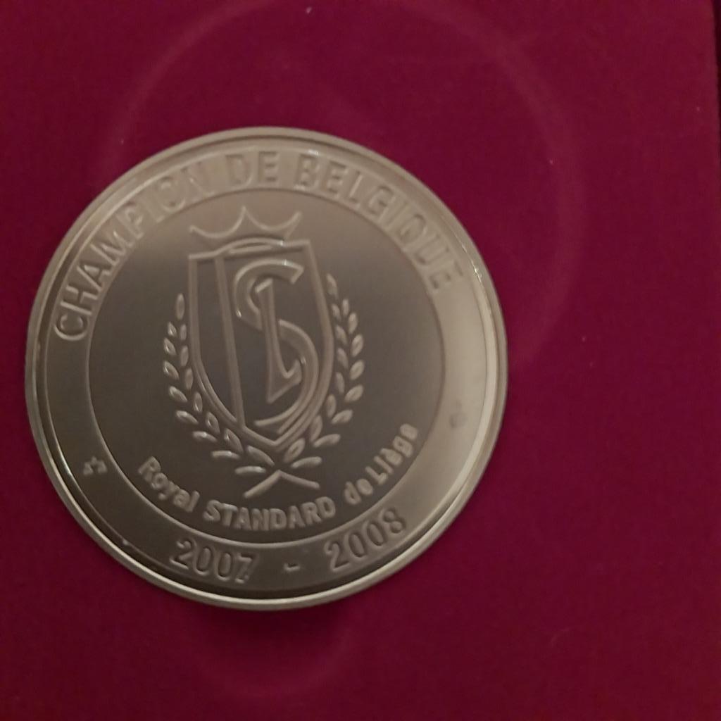 Verzamelobject „Standard Champion Belgium 2007-2008”, Verzamelen, Sportartikelen en Voetbal, Ophalen, Nieuw, Overige typen