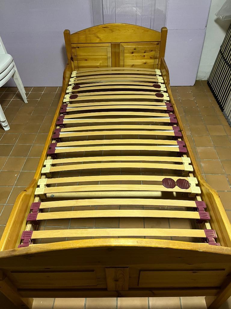 bed + bureau+ lattenbodem, Ophalen, Gebruikt, Eenpersoons