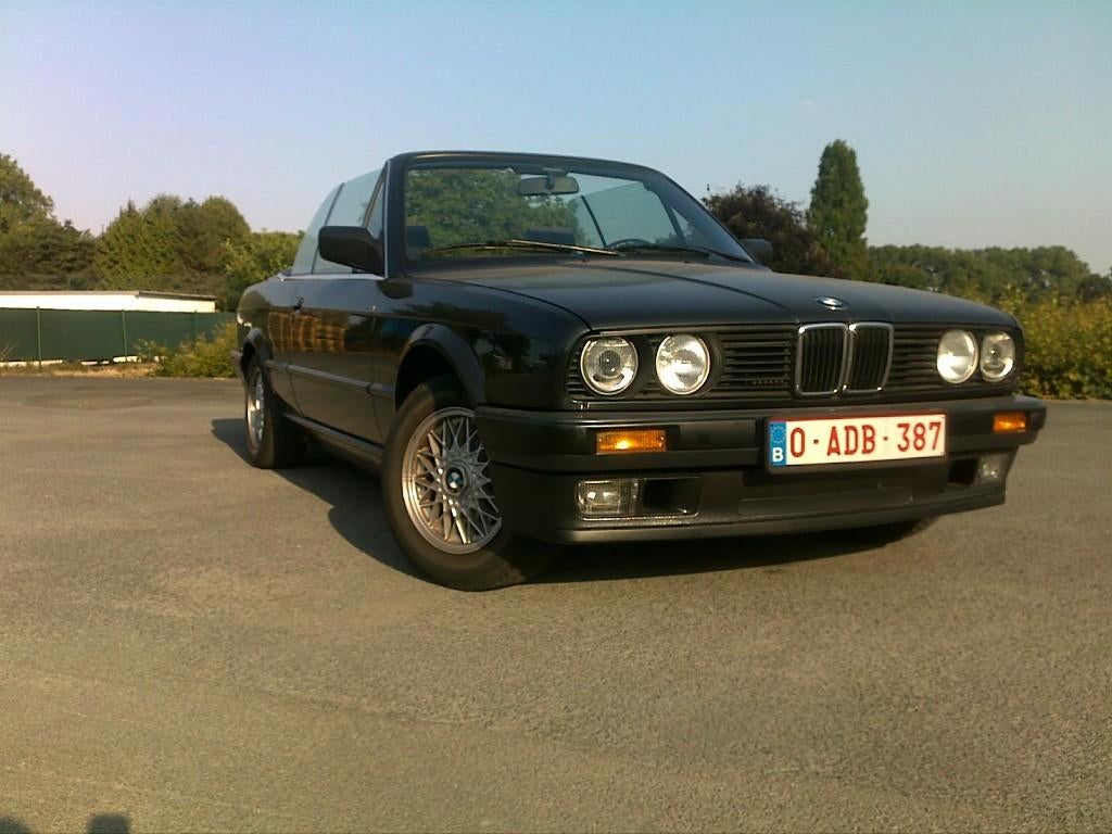 BMW E30 Cabrio 318i Elektr Dak Bj:05/1992 Km:79840, foto 2