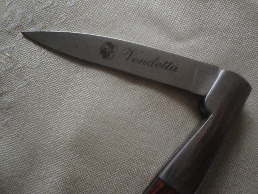 CANIF VENDETTA 11.8 cm fermé, Caravanes & Camping, Enlèvement, Comme neuf