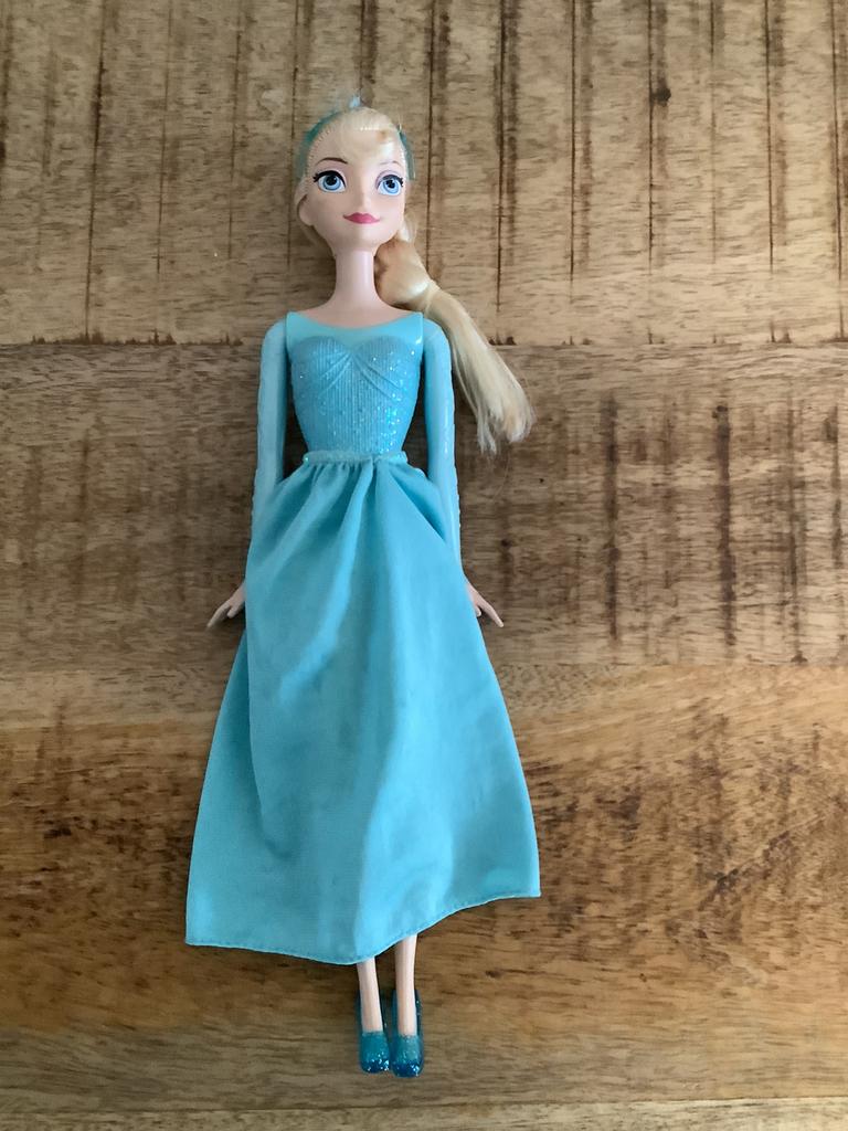 Elsa frozen, Kinderen en Baby's, Speelgoed | Poppen, Ophalen, Zo goed als nieuw