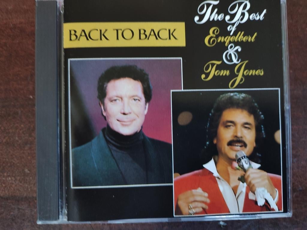 CD : BACK TO BACK, BEST OF ENGELBERT HUMPERDINCK & TOM JONES, Ophalen of Verzenden, Zo goed als nieuw