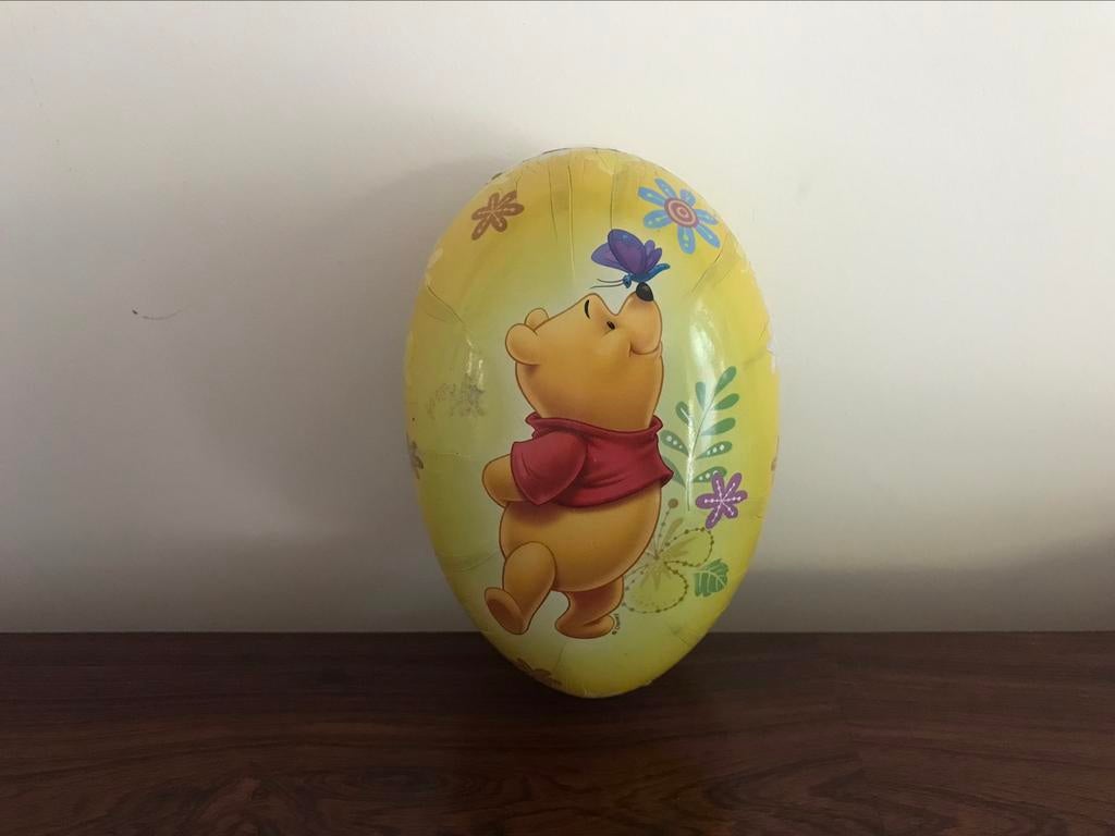 Winnie The Pooh kartonnen paasei ei karton pasen 18 cm, Diversen, Ophalen of Verzenden, Zo goed als nieuw