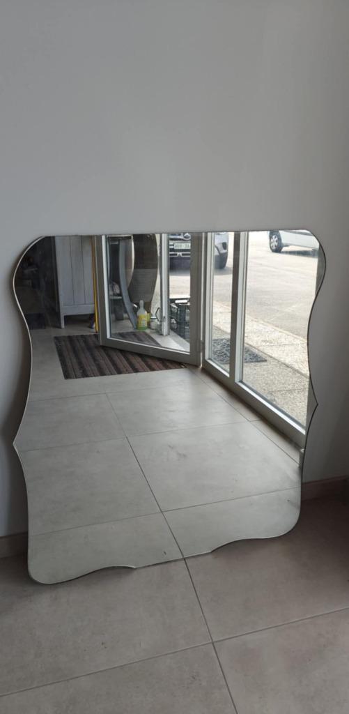 Miroir 75 x 92 provenant d'une ancienne table de lavabo, Maison & Meubles, Moins de 100 cm, Enlèvement, Utilisé, 50 à 75 cm