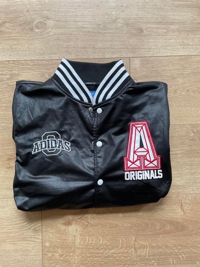 Veste Adidas vintage, introuvable état comme neuf taille M, Maat 48/50 (M), Zwart, Ophalen of Verzenden, Zo goed als nieuw